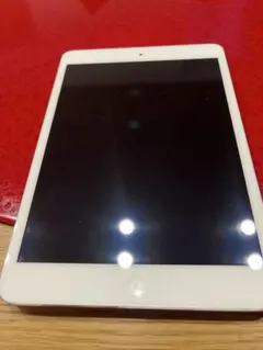 iPad mini 2シルバー 本体 カバー付き　16Ｇ Wi-Fi