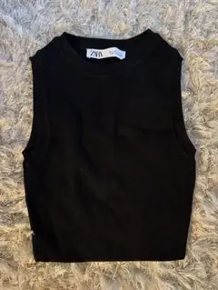 ZARA ブラック ノースリーブトップス Sサイズ