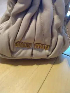 【値下げ】miumiu ショルダーバッグ ミュウミュウ