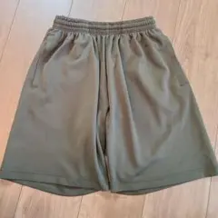ハーフパンツ