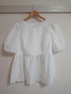 レディース　半袖チュニック　白　刺繍　サイズ0XL