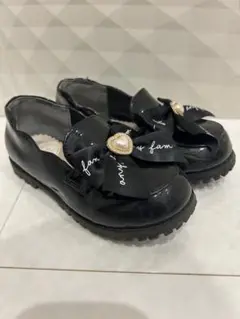 anyFAM 黒いリボン付きフォーマルシューズ