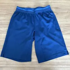 アディダス　ハーフパンツ　ネイビー　150