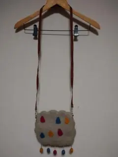 ☺️未使用☺️フェルト雲形ポシェット