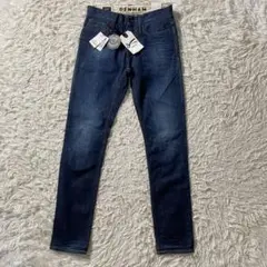 【新品未使用】デンハム　デニムパンツ　タグ付き　RAZOR SLIM FIT　M