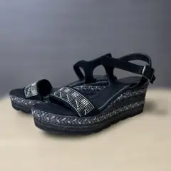 値下げ　MADEIN SPAIN ブラックウェッジサンダル