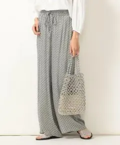 新品タグ付き　SHIPS any　ルーズ フィット デニム パンツ