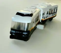 Item thumbnail for item 7f5e43f2-2488-4f2b-ad4f-e90437bc0b17