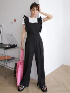 SHEIN DAZY シンプル　フリル　オーバーオール Sサイズ ブラック