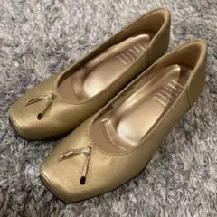 ほぼ未使用fitfit 撥水バレエパンプス 22.5㎝ゴールド