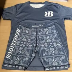 REBELIOUS BEHAVIOR Tシャツとショートスパッツセット Lサイズ