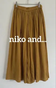 niko and... ギャザー切替スカーチョ マスタードカラー風味
