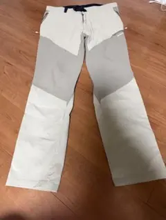 Item thumbnail for item 6a10596d-04d3-41b4-bc6a-9332f5f8e5aa