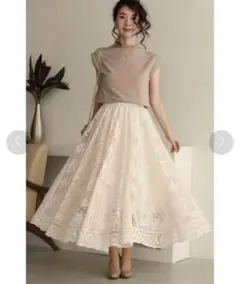 【美品】[FRENCH PAVE] ゴージャスレース ミディアムスカート