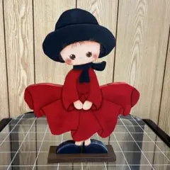 カントリー雑貨赤いドレスの魔女ちゃんの置
