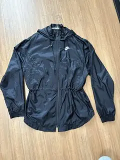 NIKE ブラック ウィンドブレーカー Mサイズ