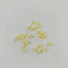 ハート　カボション　デコパーツ　ネイルパーツ ラメ　グリッター　黄色