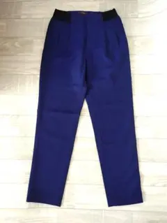 レディースパンツ　Мサイズ