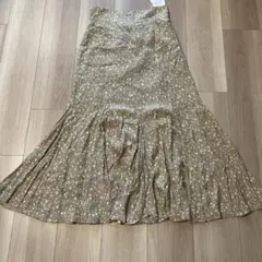新品　未着用　フレイFRAY.I.D 花柄フレアスカート オリーブグリーン