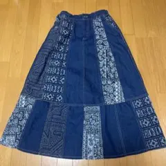 チチカカ　パッチデニムスカート