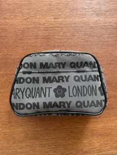 MARY QUANT ロゴプリントポーチ グレー