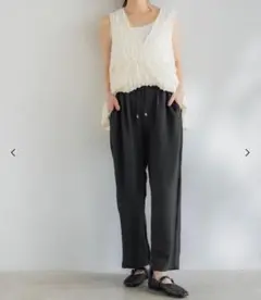 coca シボサテンライクイージーパンツ　Sサイズ