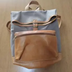 sarai レザーリュック　美品　fes