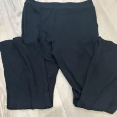 UNIQLO パンツ　ウエストゴム　黒　カジュアルパンツ
