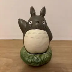 トトロ 手を振る 陶器オルゴール 約10cm