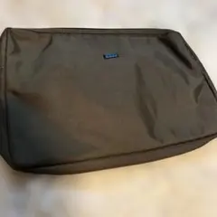 TUMI オリーブ pcケース クラッチバッグ バッグインバッグ