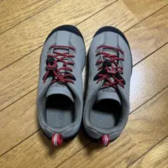 KEEN (キーン) JASPER ジャスパー kidsスニーカー22センチ