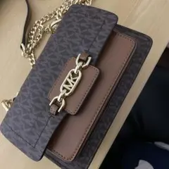 ショルダーバッグ