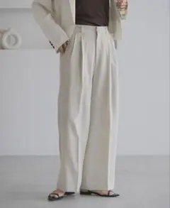 ローリズファーム　ポップサックワイドパンツ　アイボリー