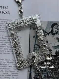 Item thumbnail for item a80a8204-c4b2-446b-bf20-fde377245a82