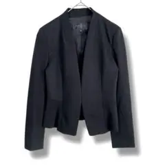 マテリア　ノーカラージャケット　ストレッチ　黒　ブラック　オフィカジ　きれいめ