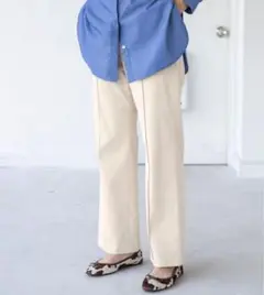 美品　ビキモウセミフレアパンツ