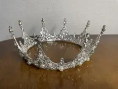 ティアラ　王冠