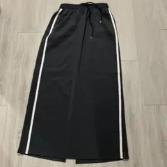 【新品未使用】ラメラインスカート　グレー