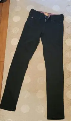 美品 SOMETHING ストレートパンツ 黒 ブラック