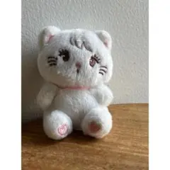 猫の形のぬいぐるみ 約10cm