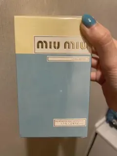 新品 miumiu ミュウミュウ ローブルー オードパルファム 香水 50ml
