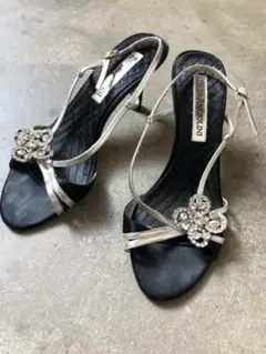 ENZO ANGIOLINI シルバークリスタルビジューバックストラップサンダル