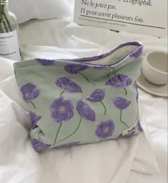 花柄ポーチ 薄緑色 紫色