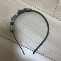 リボン付きカチューシャ グレーとゴールド