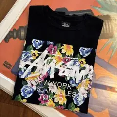 Stussy フラワープリント ワールドツアー Tシャツ
