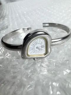 【新品電池】イヴサンローラン YSL ハート レディース 腕時計 バングル Yves Saint Laurent イヴ・サンローラン YSL ハート バングル
