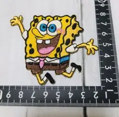 メルカリ便発送！アイロン 刺繍 ワッペン！スポンジボブ　3 バンザイ