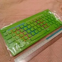 新品　未使用　カラフル日本語配列　有線キーボード　チャレンジ　本体のみ