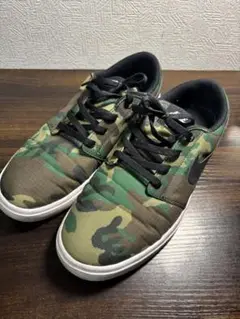 NikeSB スニーカー25.5cm