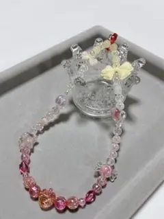 スマホアクセサリー　スマホストラップ　キーホルダー　ストラップ　いちごソーダ